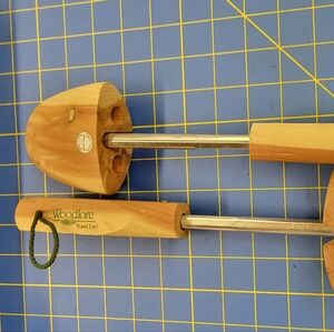 Woodlore Cedar Wood Trees 1 Pair Size Large
